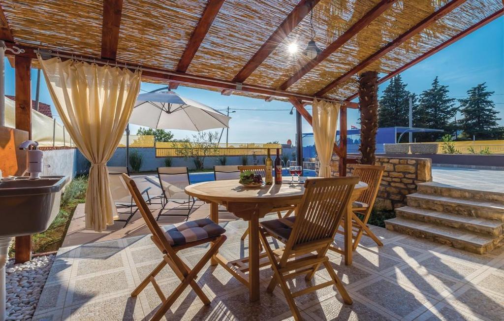 Holiday Home Sunce Dalmacije Mratovo Eksteriør bilde